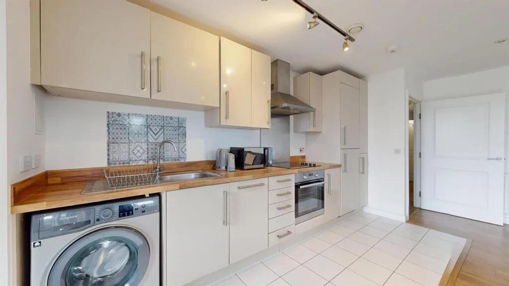 3 bedroom apartment for rent