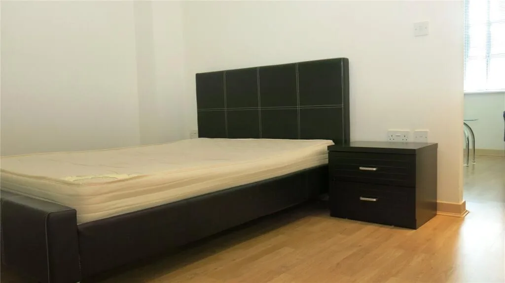 Studio apartment for rent