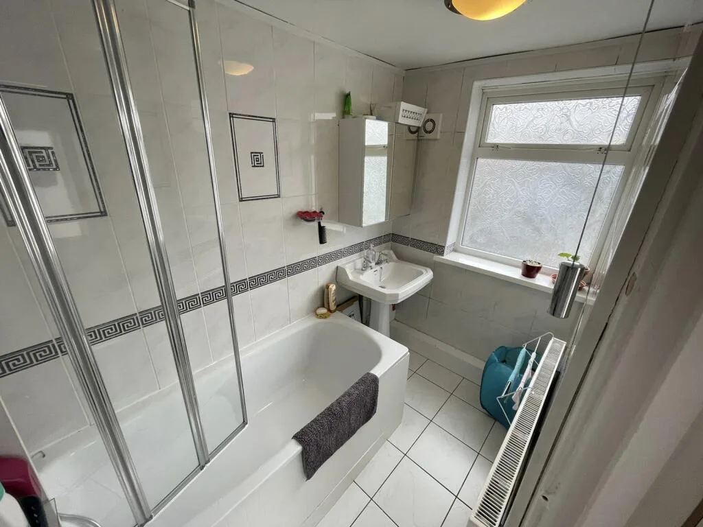 4 bedroom house for rent
