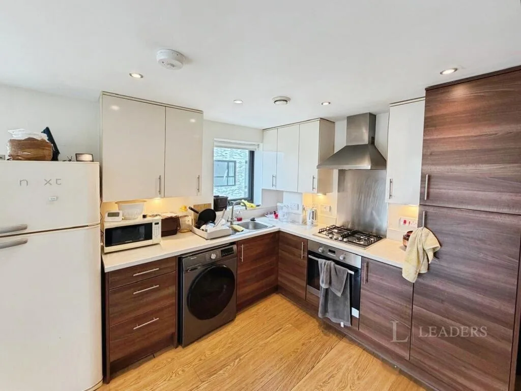 1 bedroom house for rent