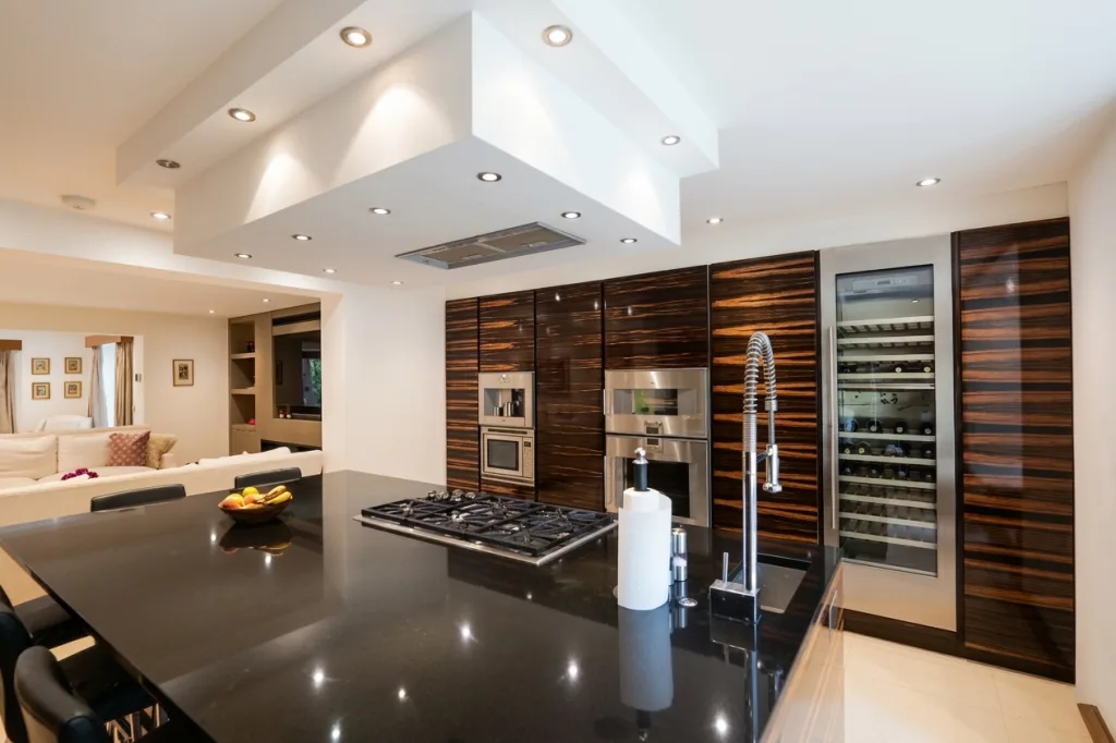 5 bedroom house for rent