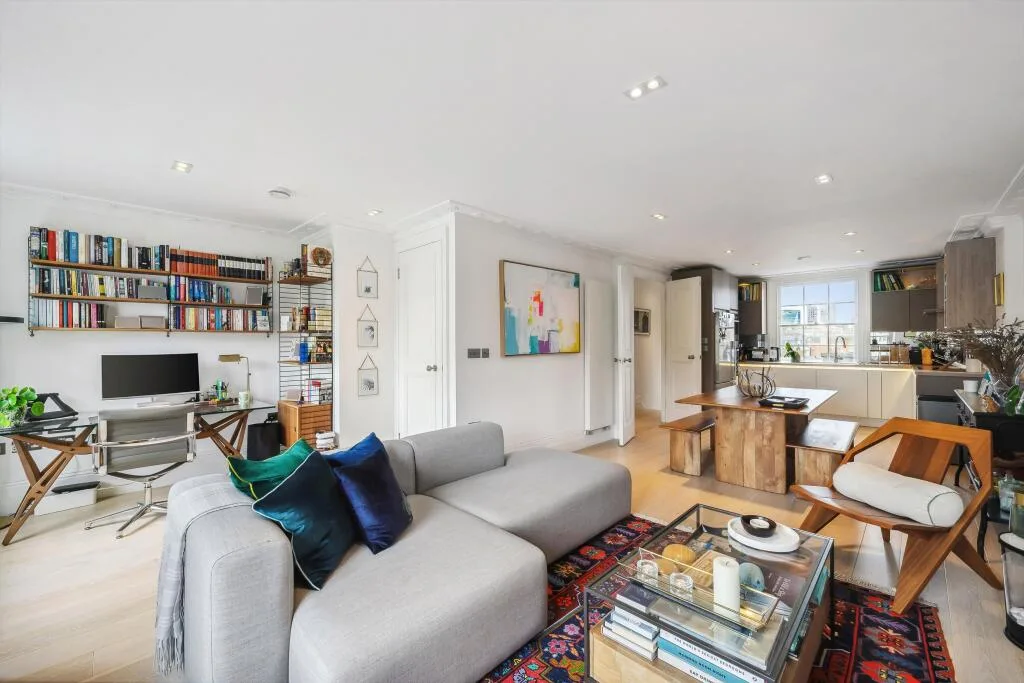 3 bedroom flat for rent