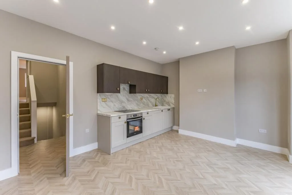 3 bedroom flat for rent