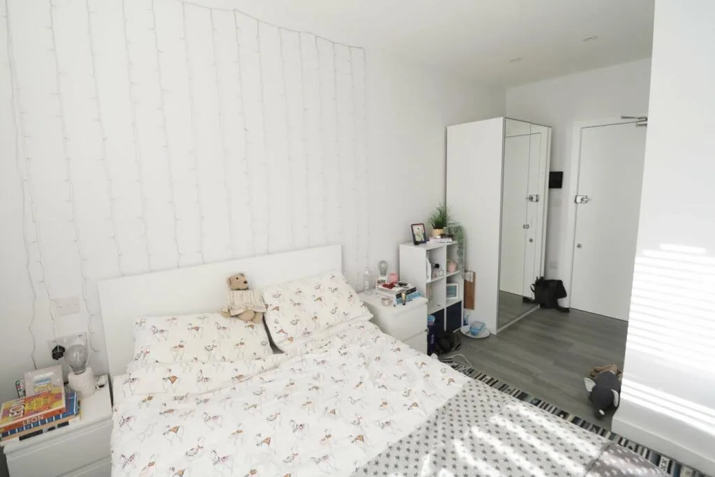 1 bedroom flat share for rent