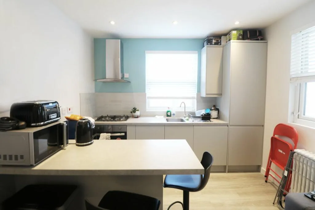 1 bedroom flat share for rent