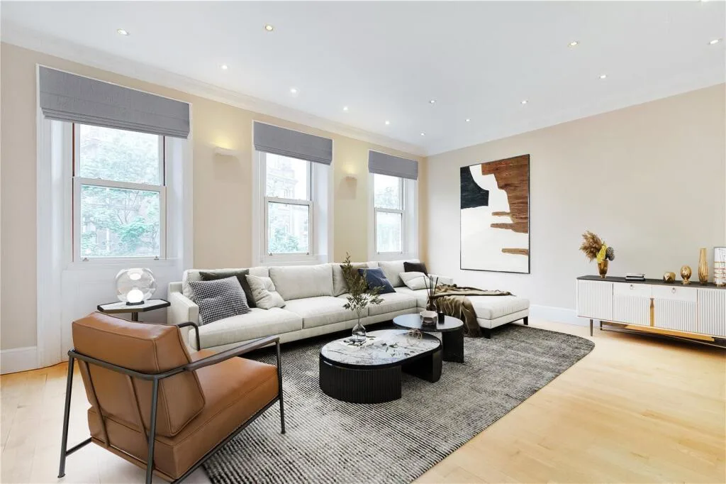 4 bedroom maisonette for rent