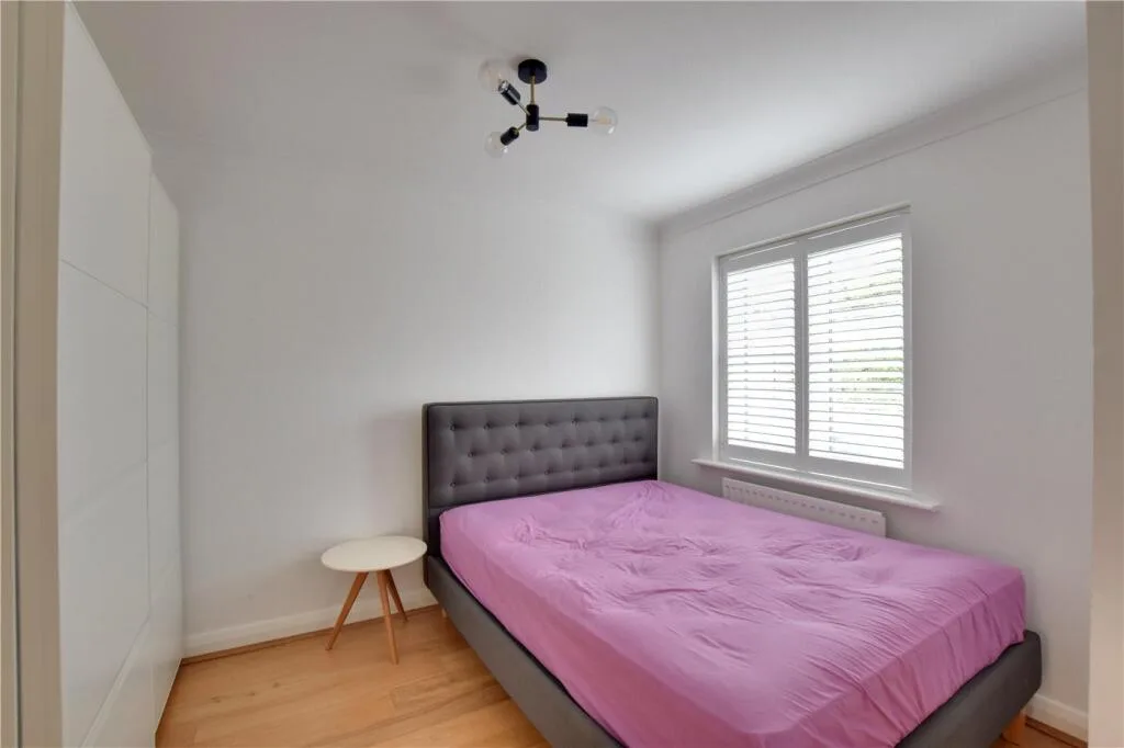 5 bedroom house for rent