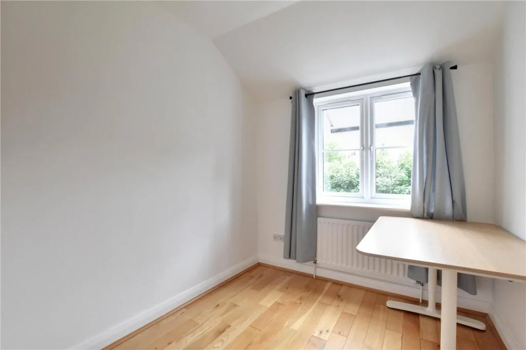 5 bedroom house for rent