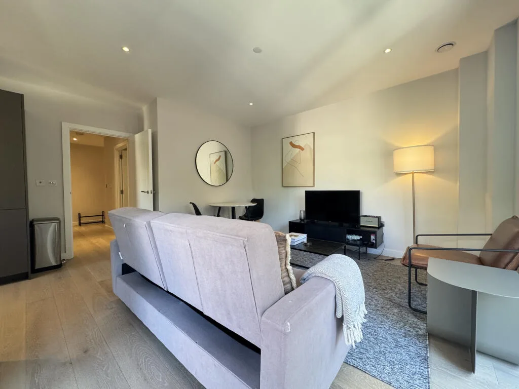 1 bedroom flat for rent