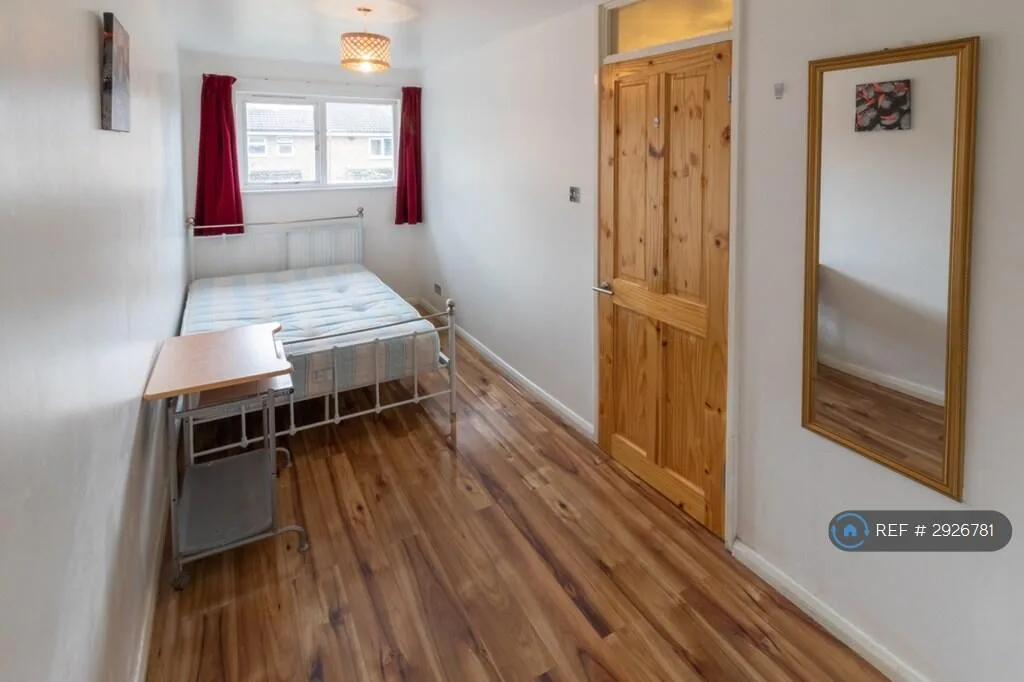 4 bedroom terraced house for rent