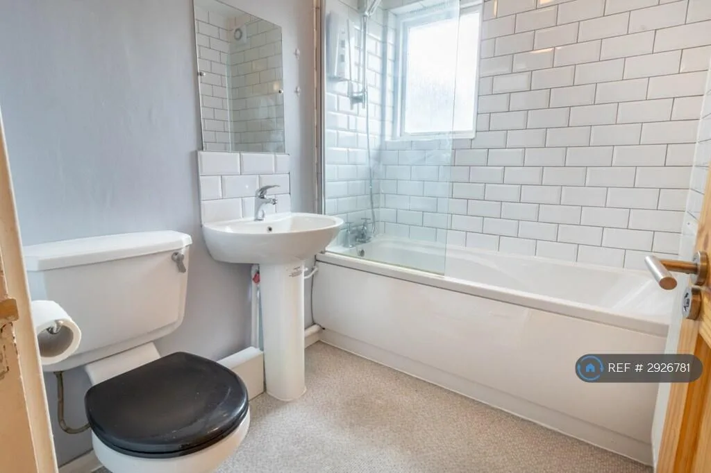 4 bedroom terraced house for rent