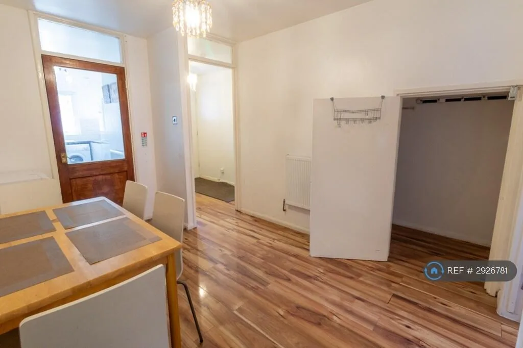 4 bedroom terraced house for rent