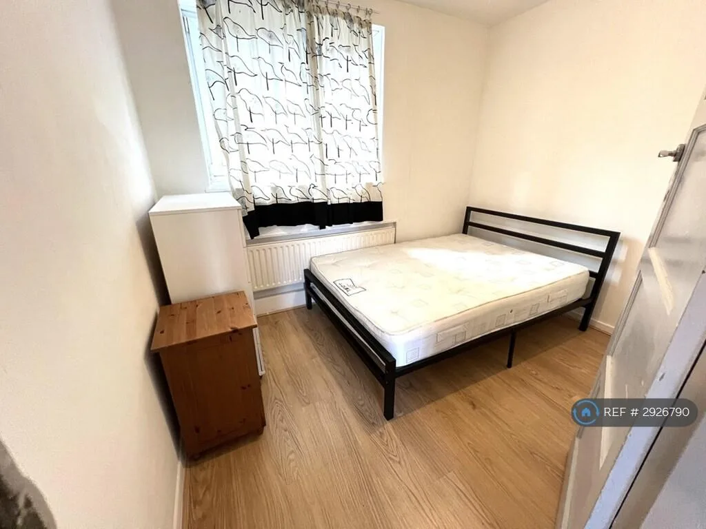 4 bedroom flat for rent