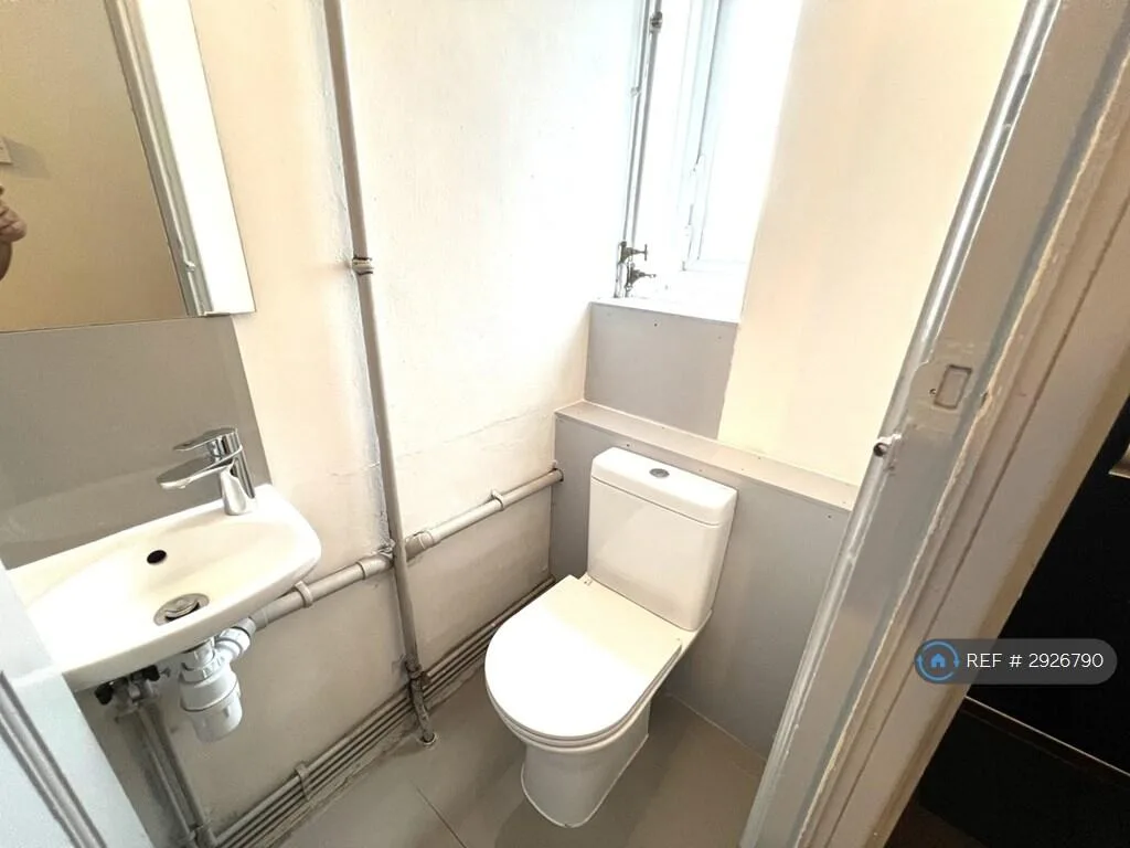 4 bedroom flat for rent