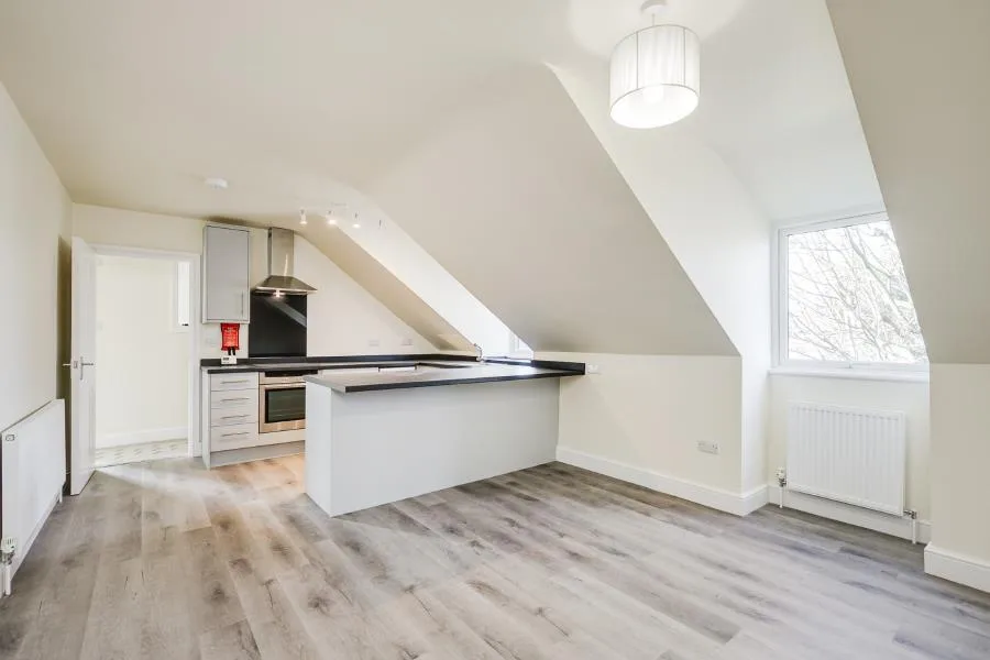 2 bedroom flat for rent