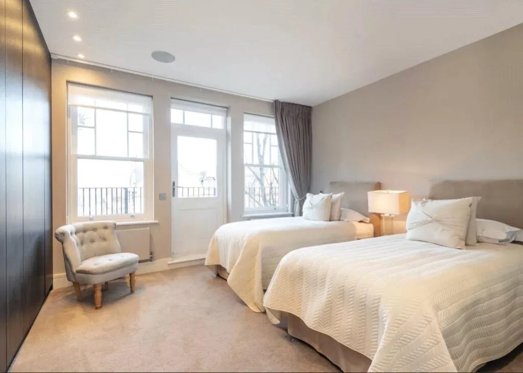 4 bedroom flat for rent