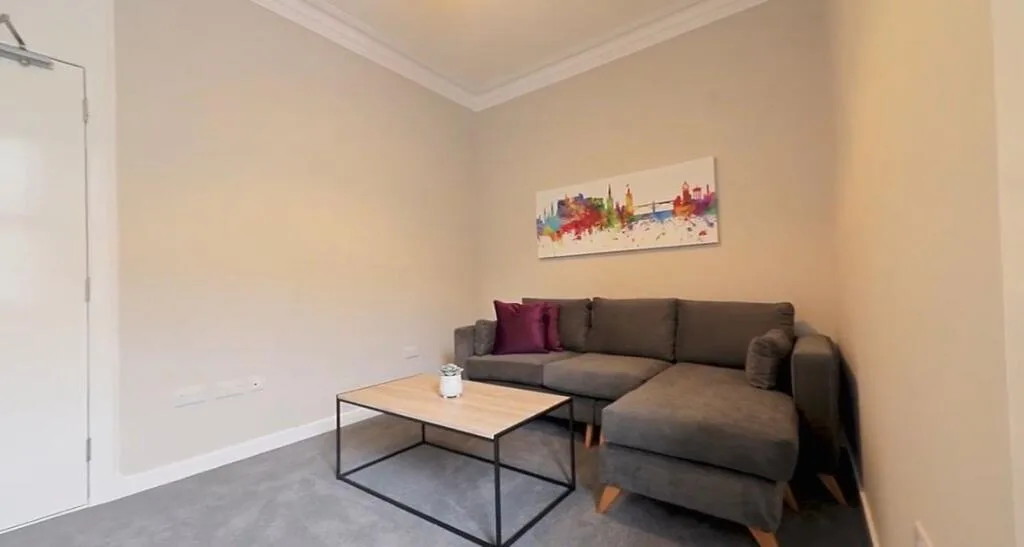3 bedroom flat for rent