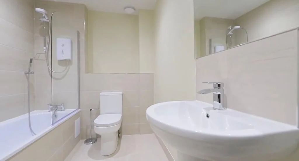 3 bedroom flat for rent