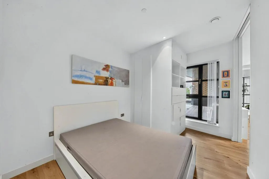 3 bedroom flat for rent