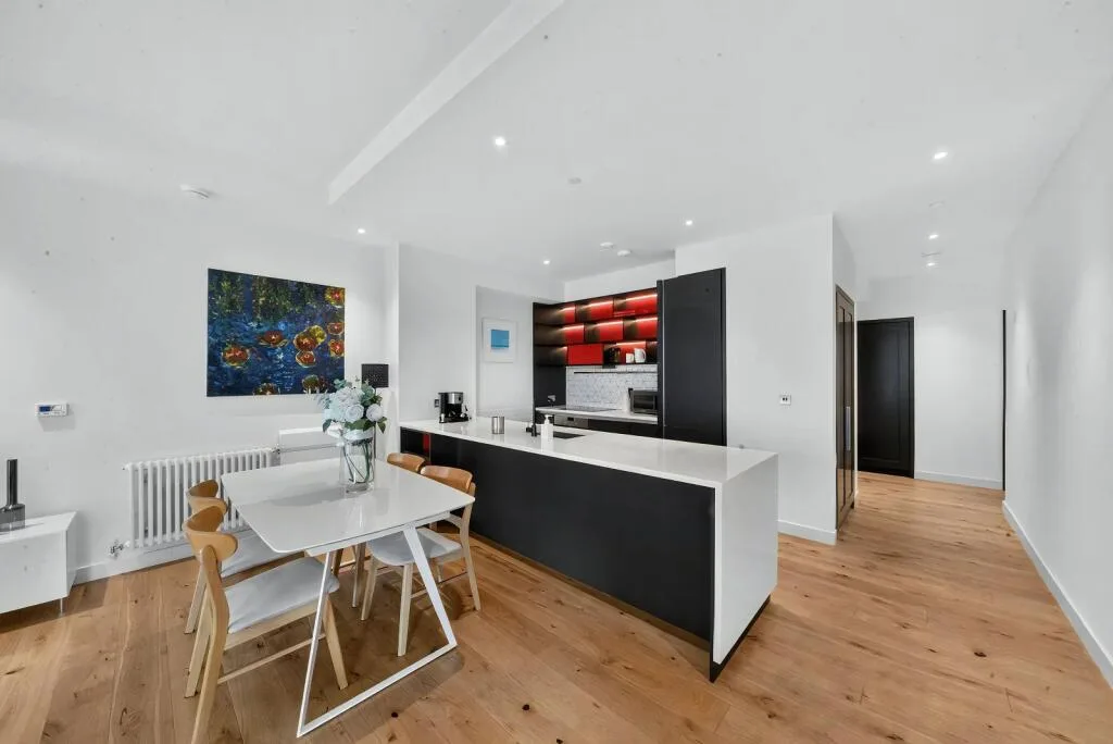 3 bedroom flat for rent