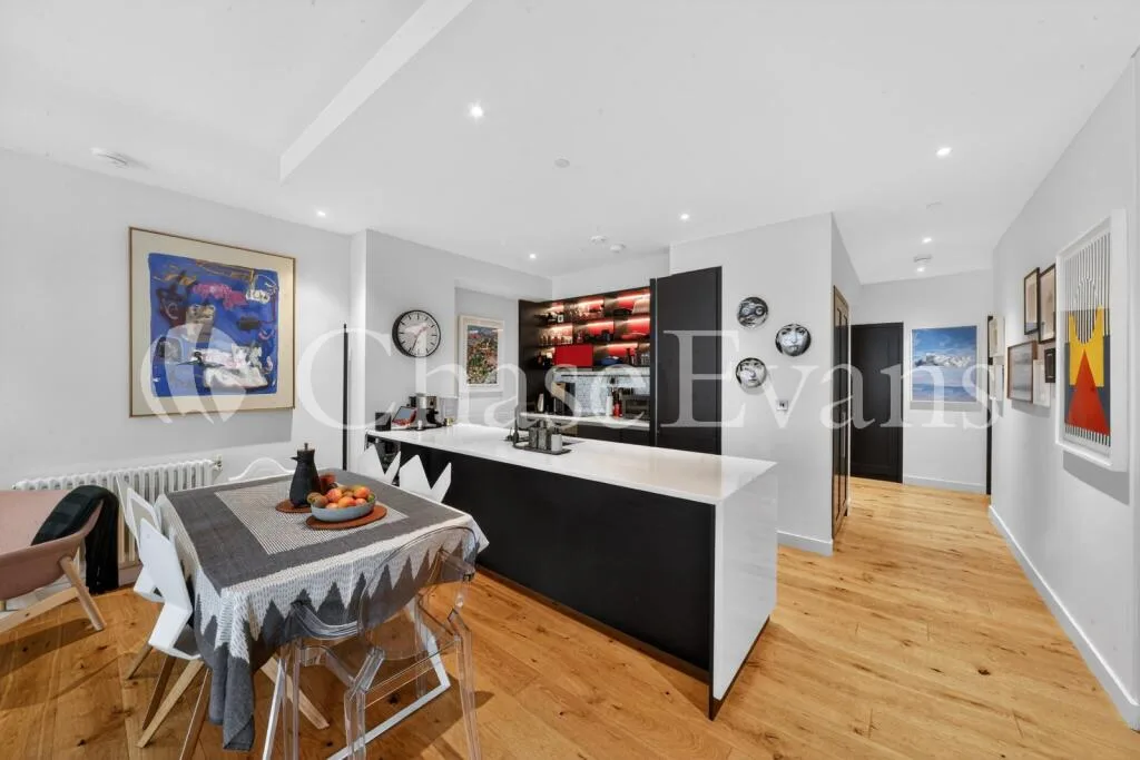 3 bedroom flat for rent