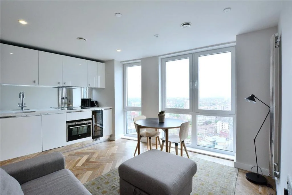Studio flat for rent