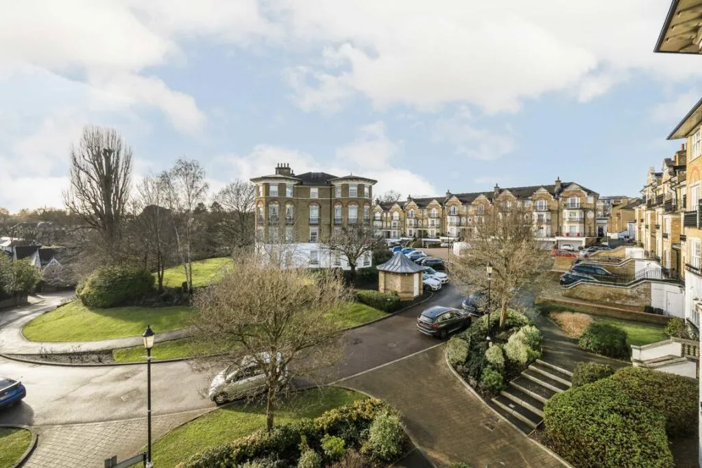 2 bedroom flat for rent