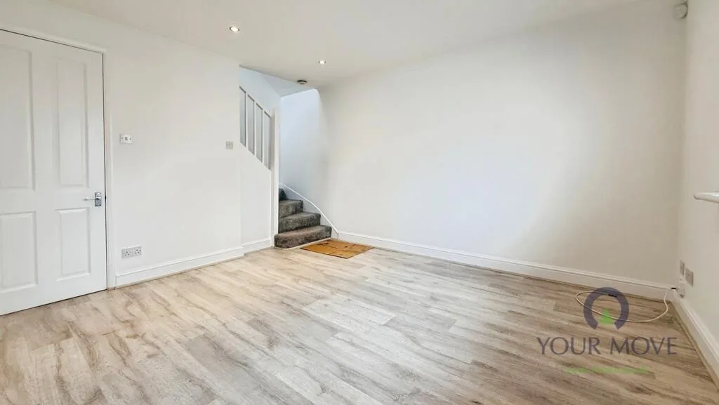 2 bedroom end of terrace house for rent