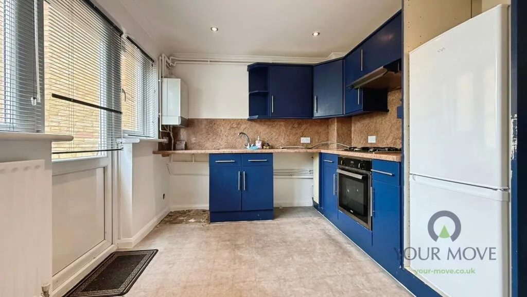 2 bedroom end of terrace house for rent