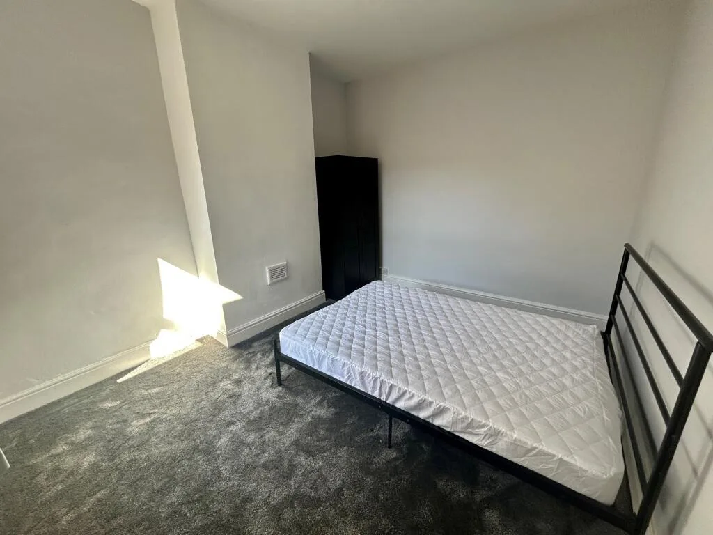 4 bedroom house for rent