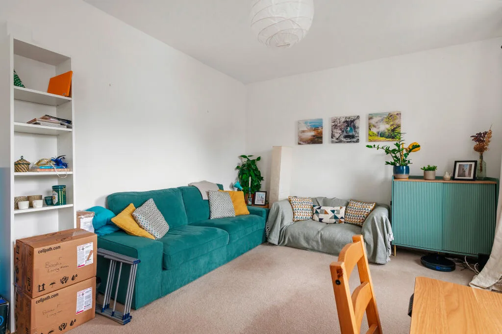 2 bedroom flat for rent