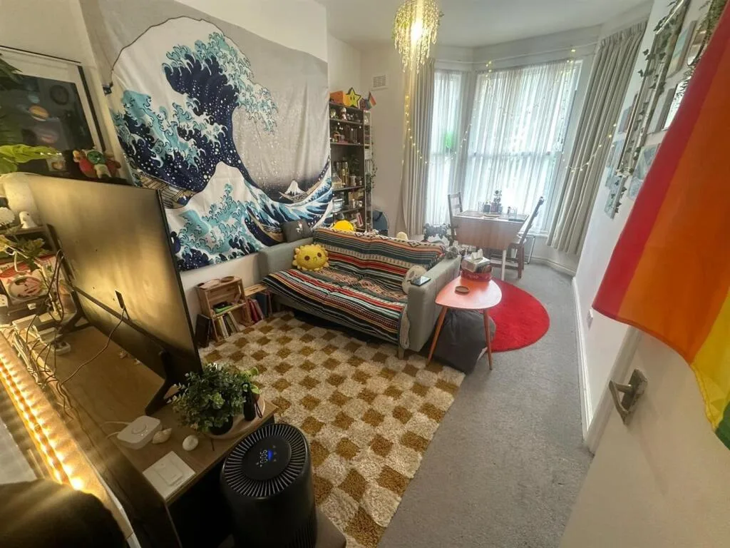 2 bedroom flat for rent