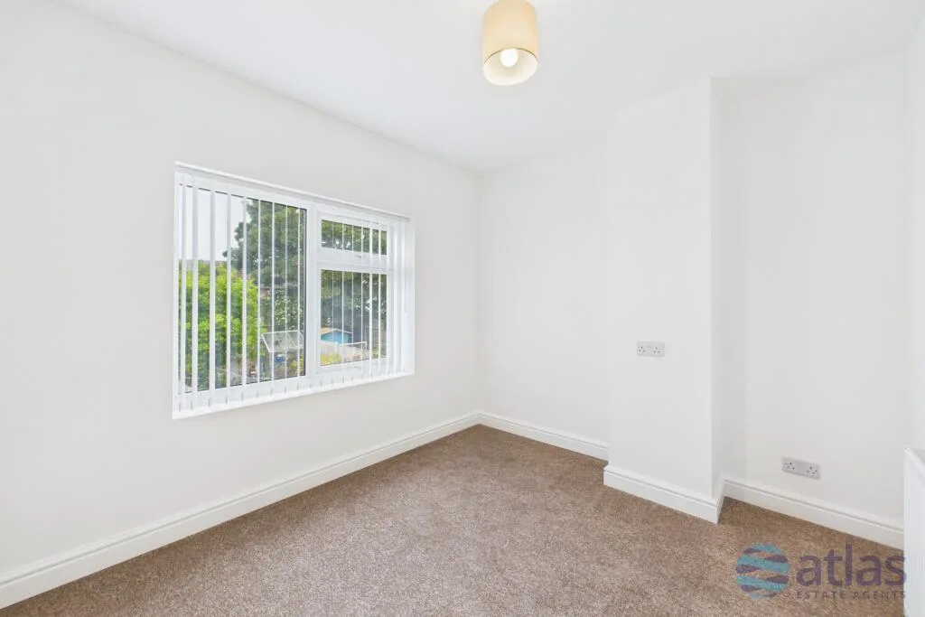 3 bedroom semi-detached house for rent