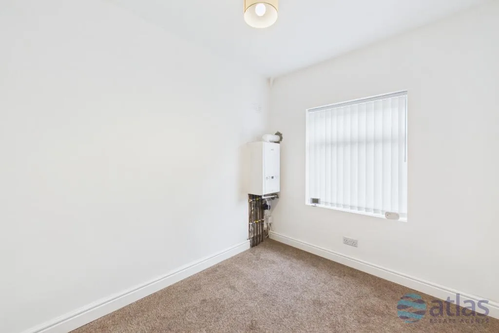 3 bedroom semi-detached house for rent
