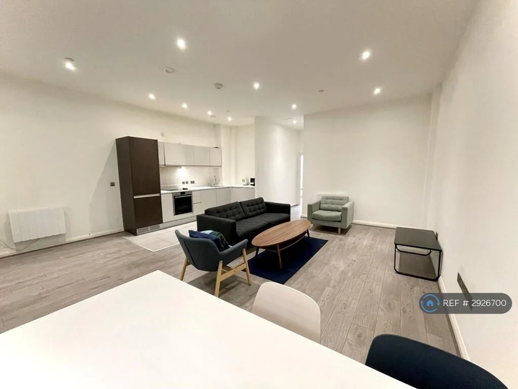 2 bedroom flat for rent