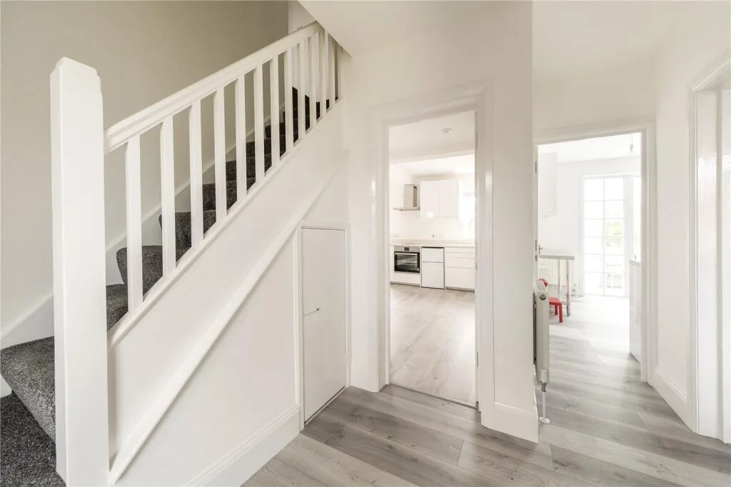 1 bedroom house share for rent