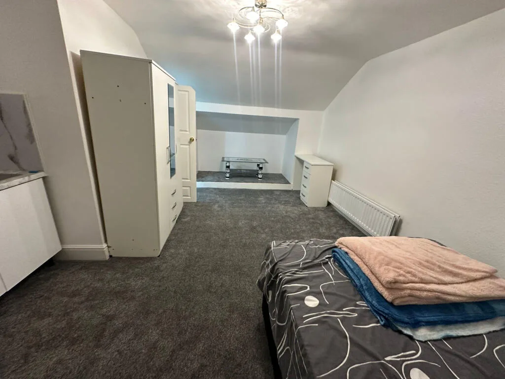2 bedroom flat for rent