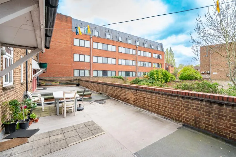 3 bedroom apartment for rent