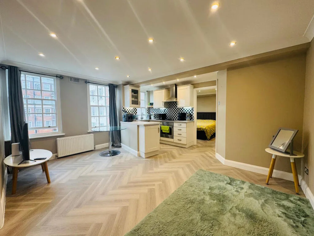 2 bedroom flat for rent