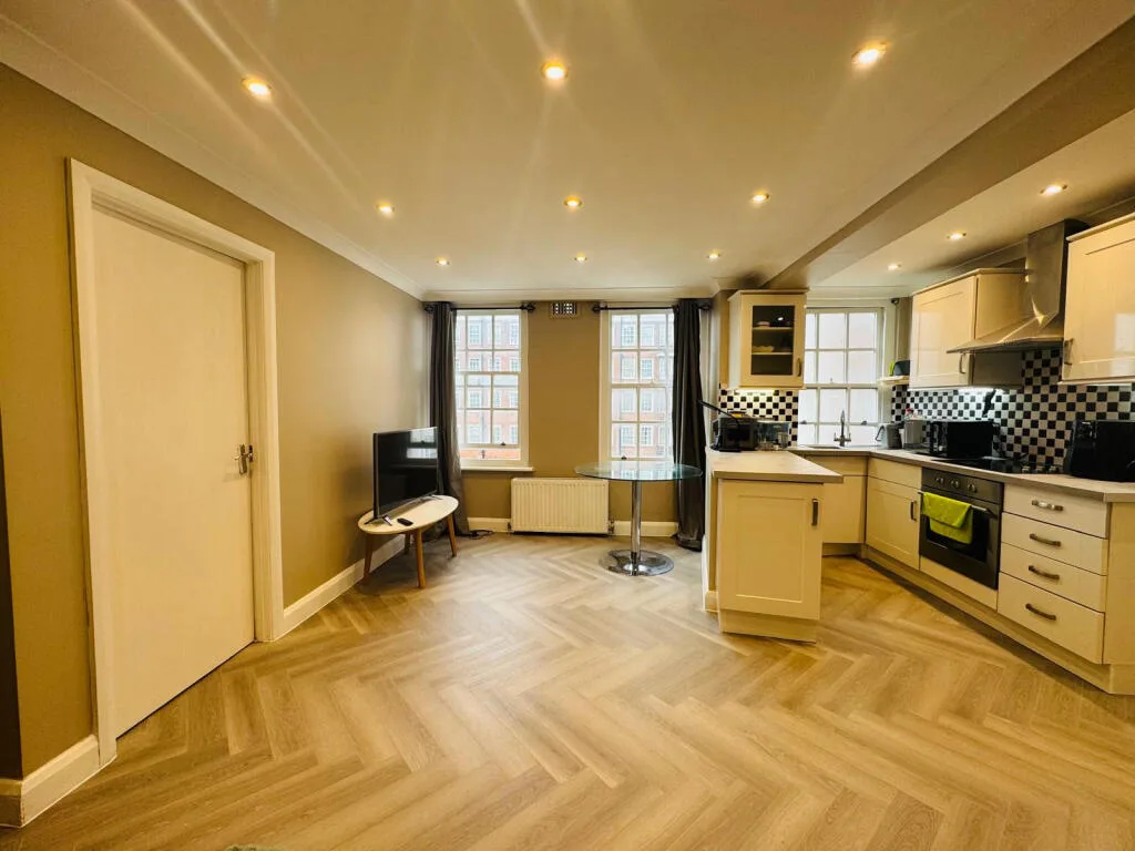 2 bedroom flat for rent
