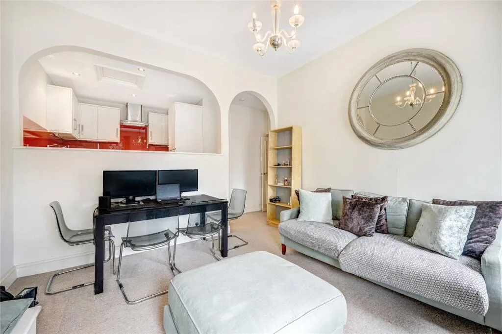 1 bedroom flat for rent