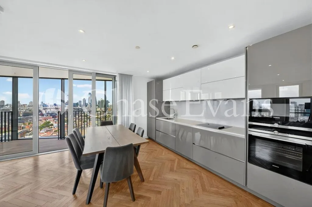 3 bedroom flat for rent
