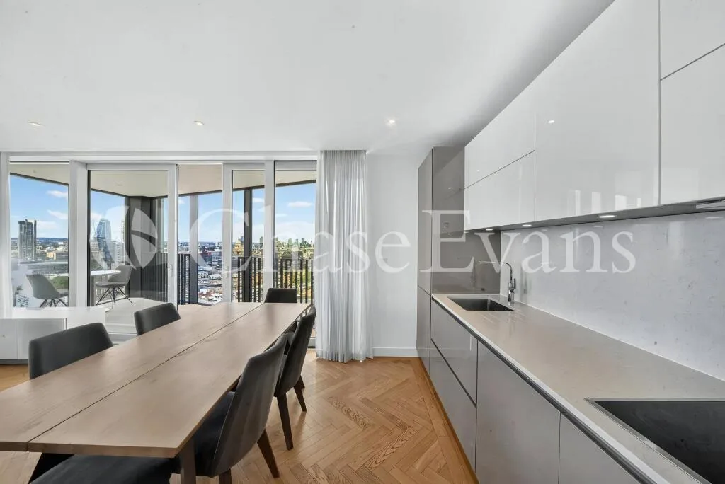 3 bedroom flat for rent