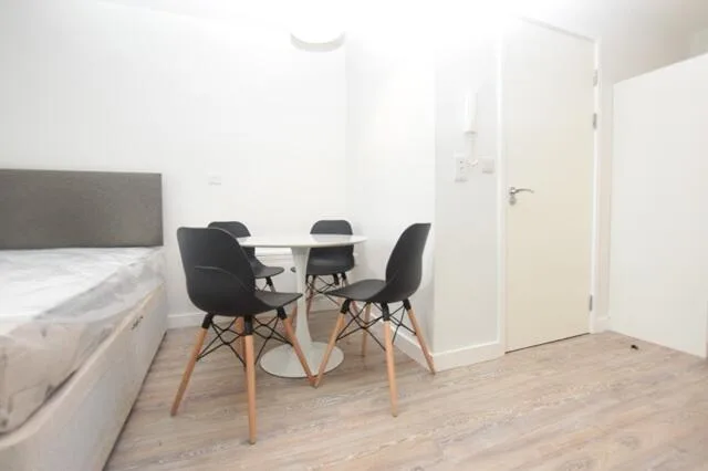 Studio apartment for rent