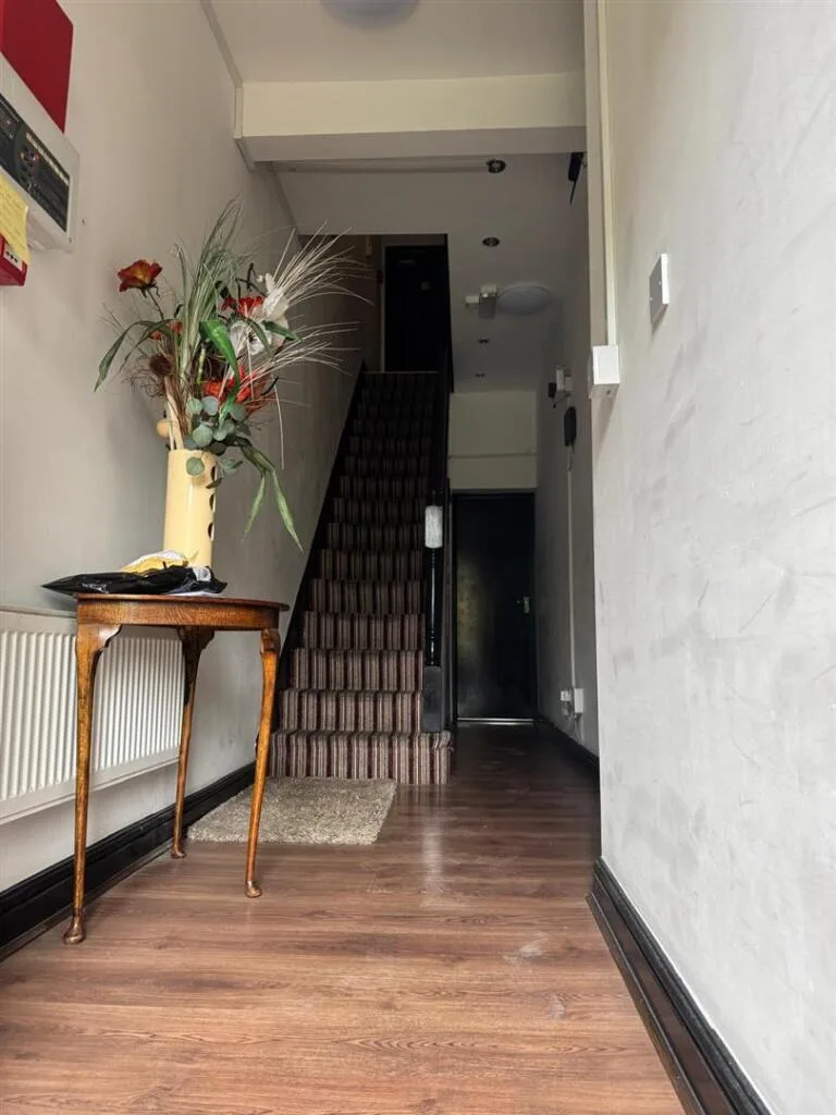 1 bedroom house share for rent