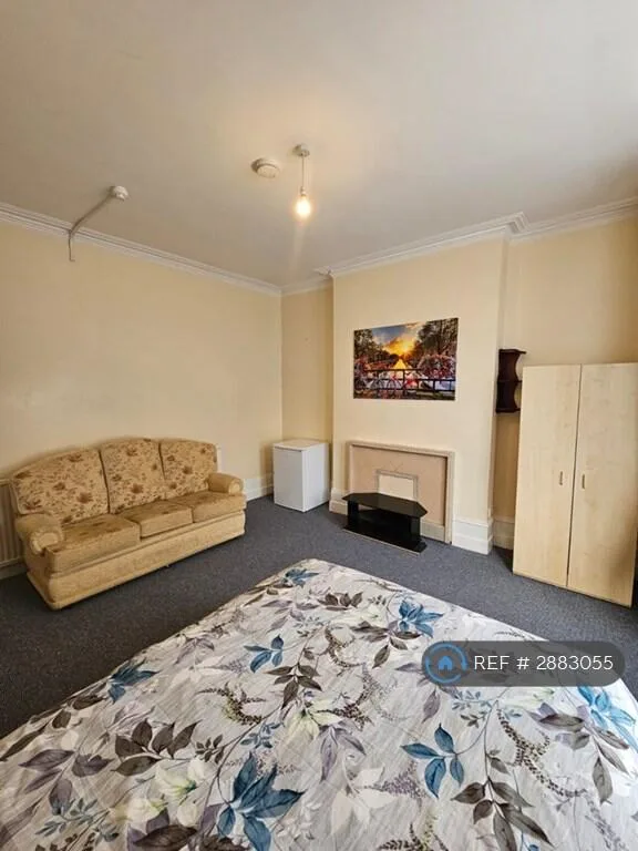1 bedroom house share for rent