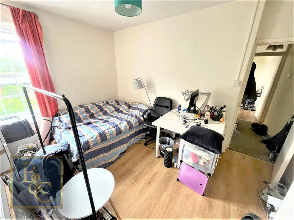4 bedroom maisonette for rent