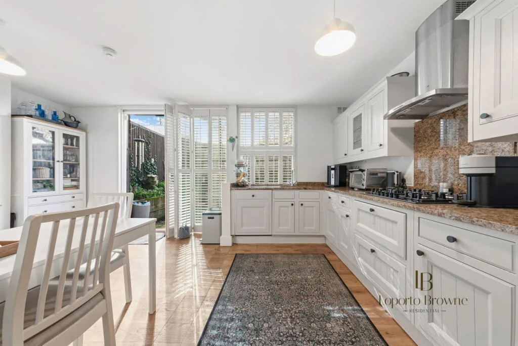 4 bedroom terraced house for rent