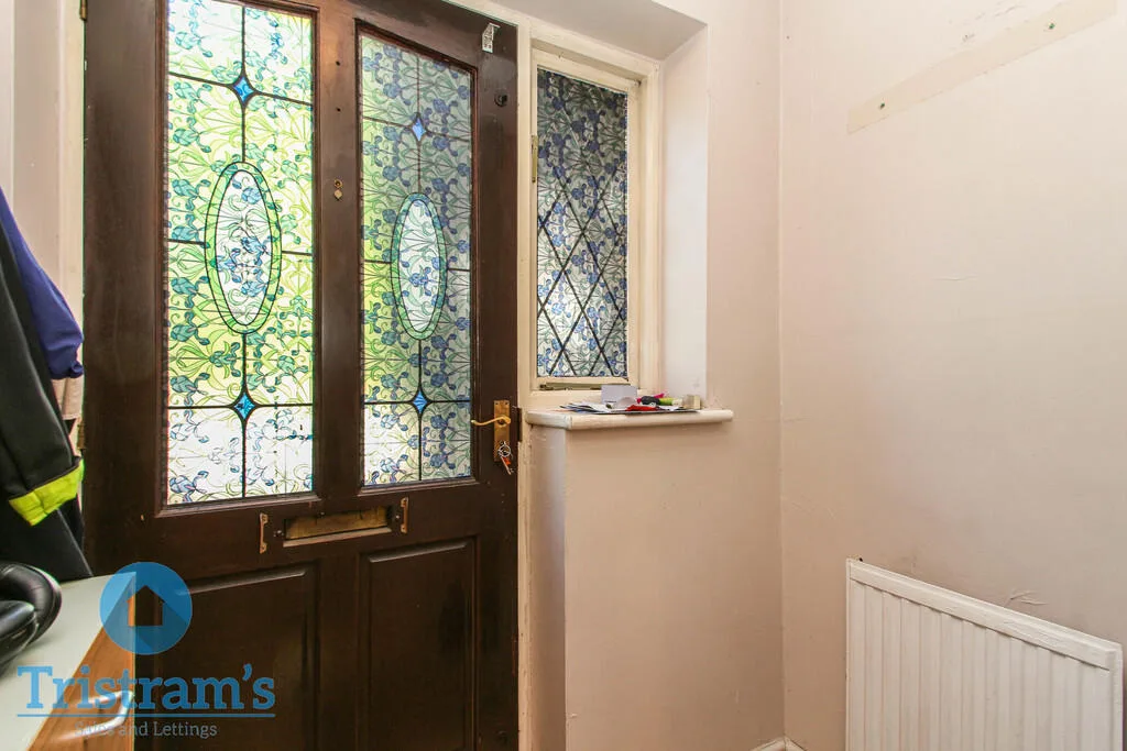 2 bedroom semi-detached house for rent
