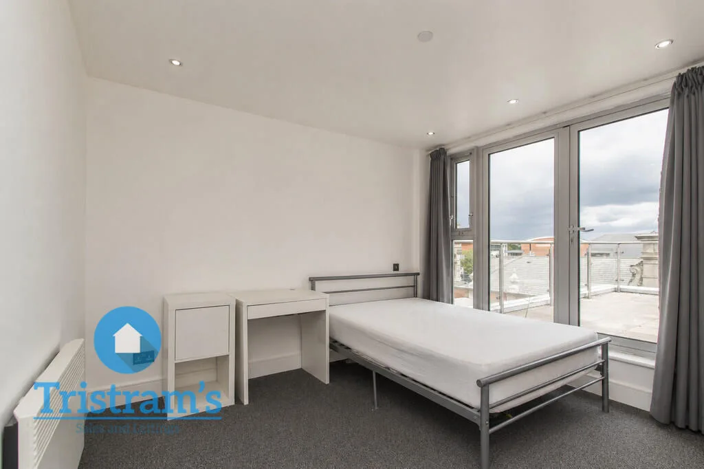 3 bedroom penthouse for rent